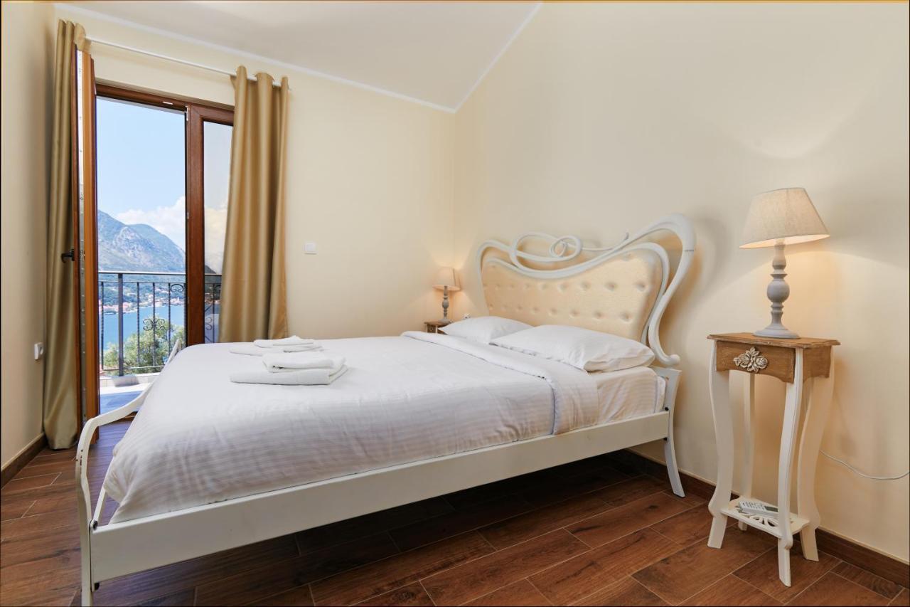 Our Sunset Apartments With Pool And Sea View 科托尔 外观 照片